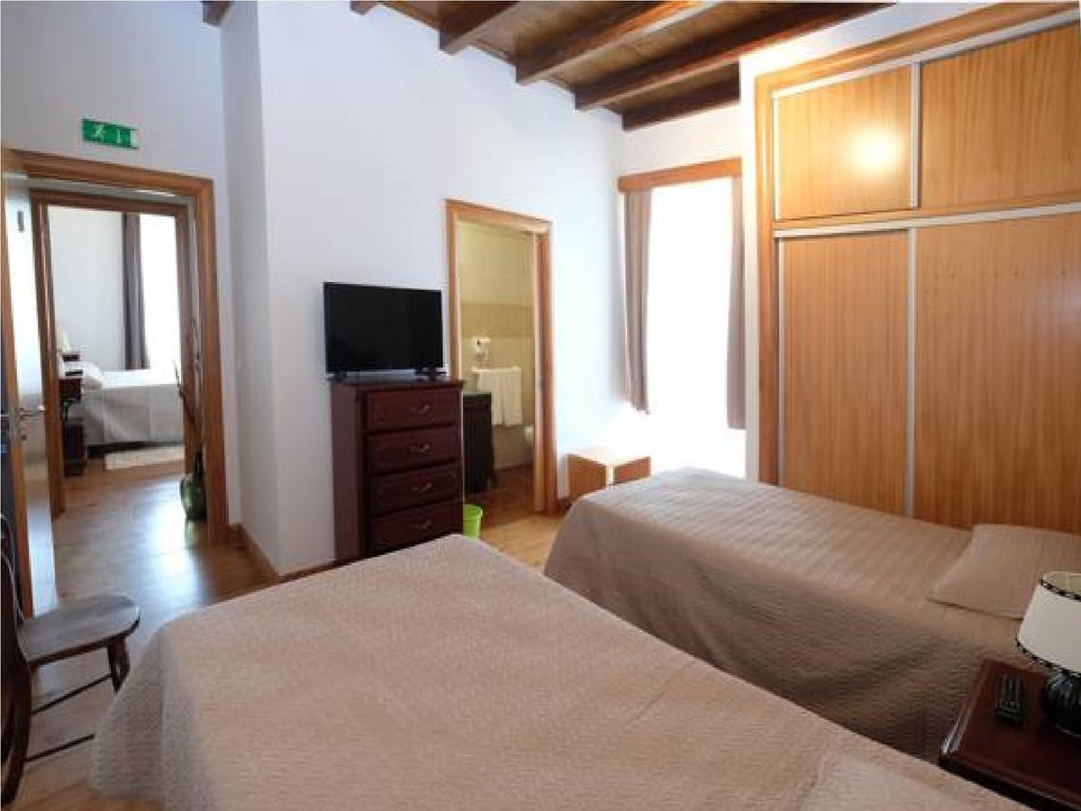 Pensjonat Casa Lagar De Pedra Santa Cruz da Graciosa Zewnętrze zdjęcie