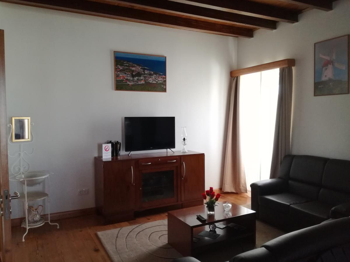 Pensjonat Casa Lagar De Pedra Santa Cruz da Graciosa Zewnętrze zdjęcie